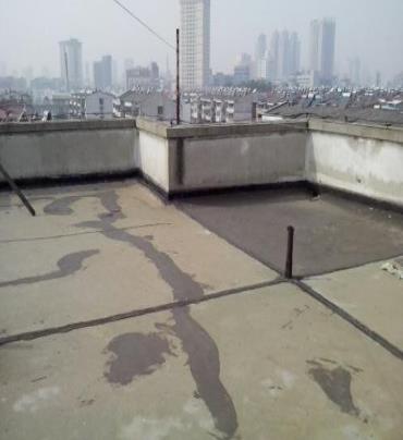 大理漏水维修 楼顶漏水是什么原因，楼顶漏水维修方法是什么?